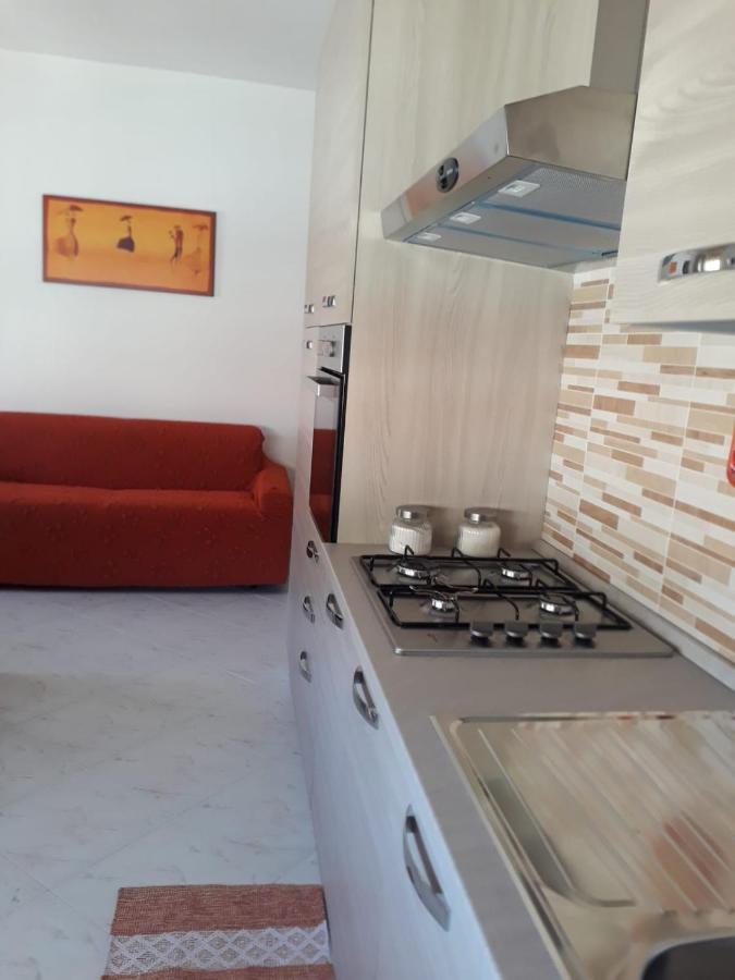 Il Girasole Apartment บอซา ภายนอก รูปภาพ